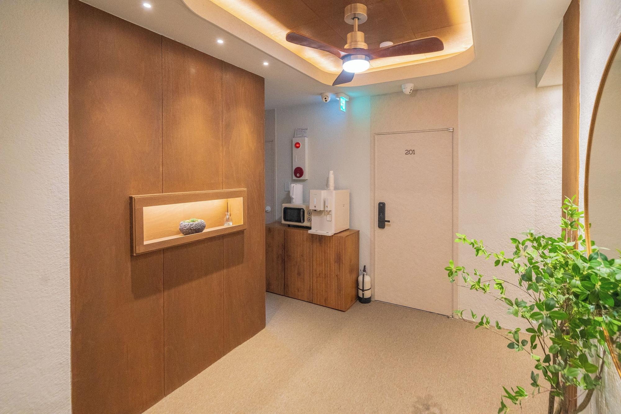 Vista Exterior Harujae Myeongdong