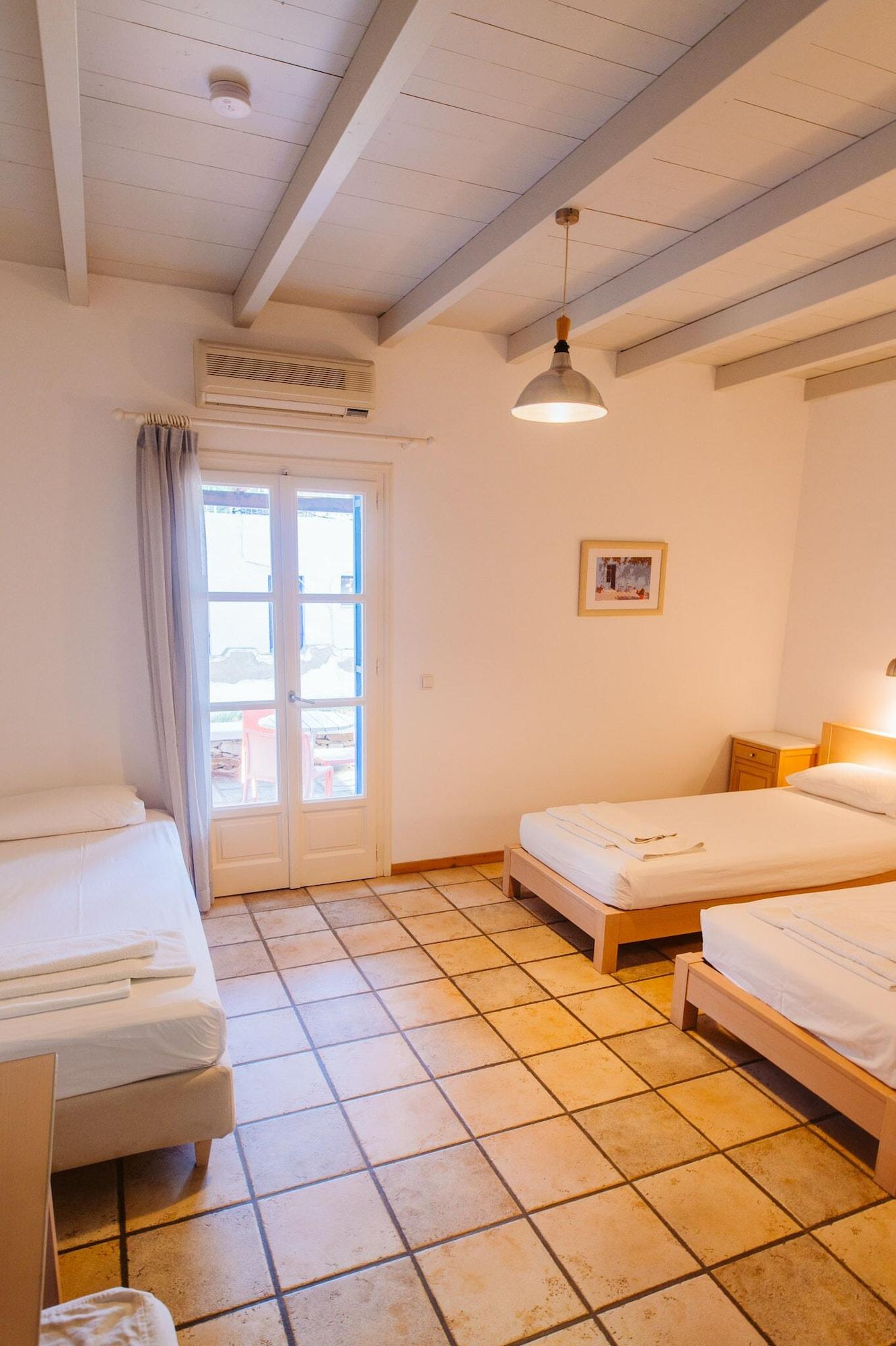 Habitación Far Out Village