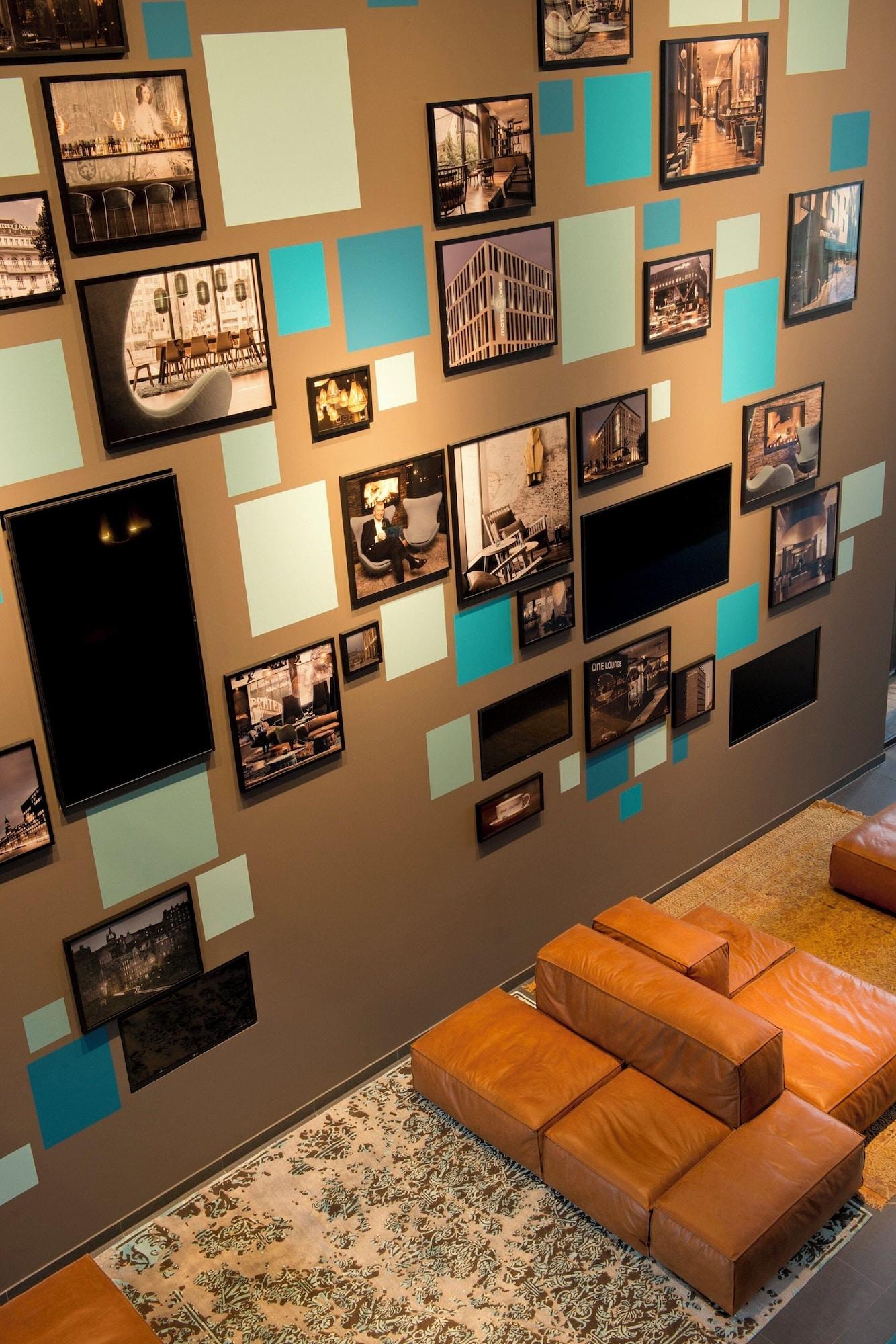 Bar/Salón Motel One Munich - Campus