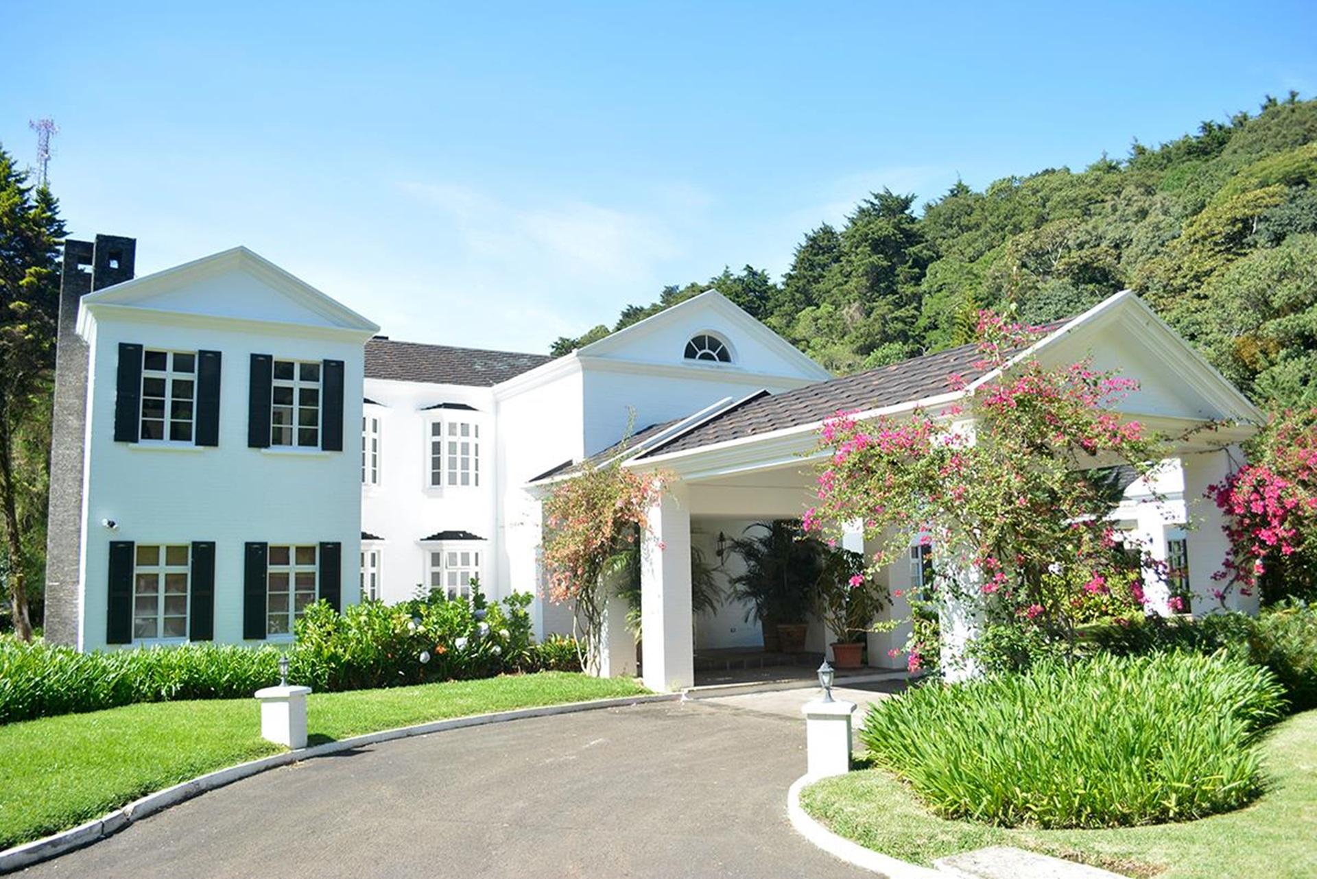 Vista Exterior Casa Imperial Guatemala