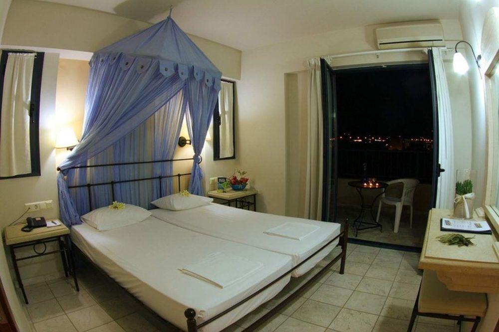 Habitación Golden Bay Hotel