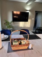 Alquiler Vacacional - Magical View of Sir Vivian Richards Cricket Stadium and Historic Parham Harbor