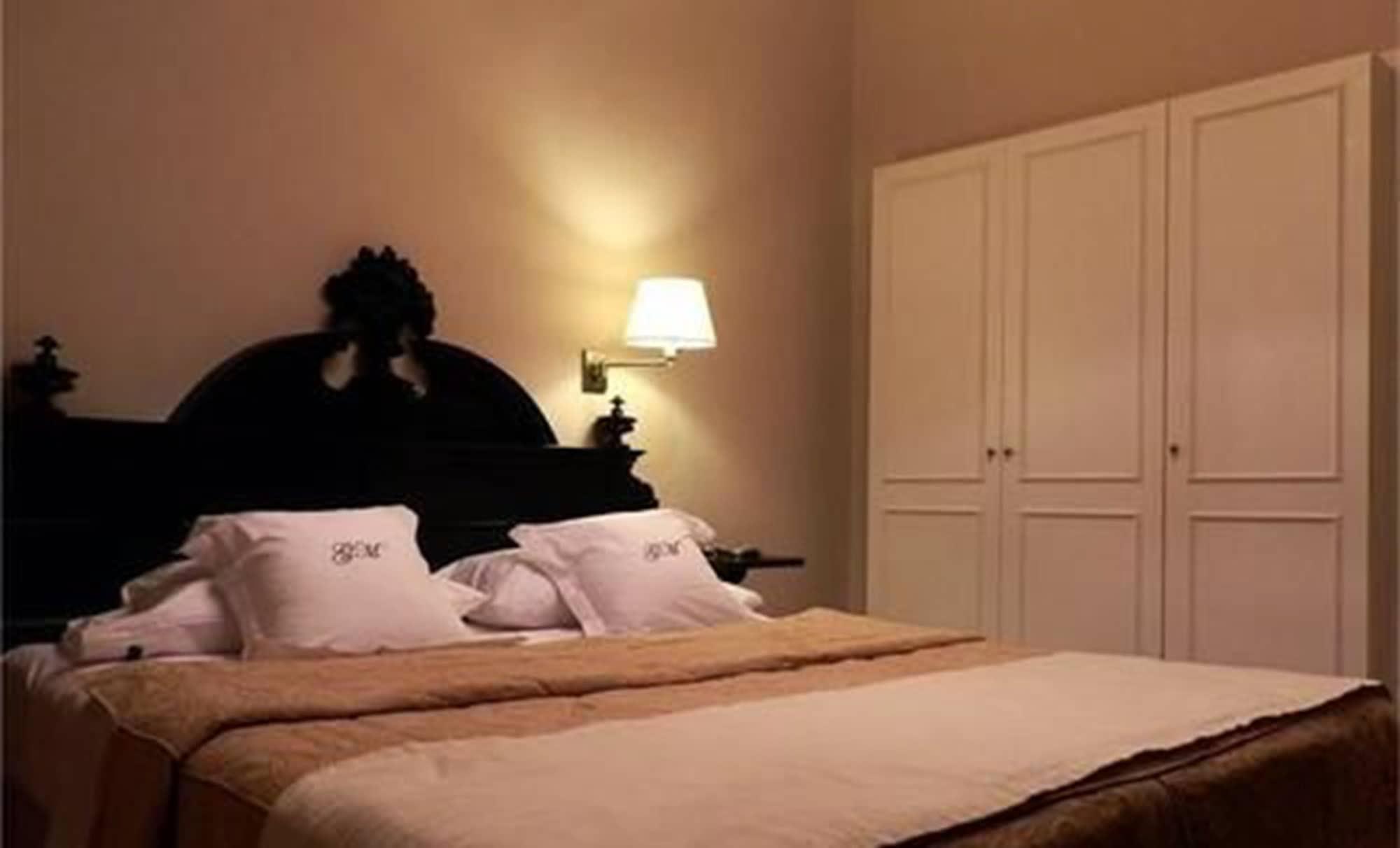 Varios GM Rooms Rental Suites