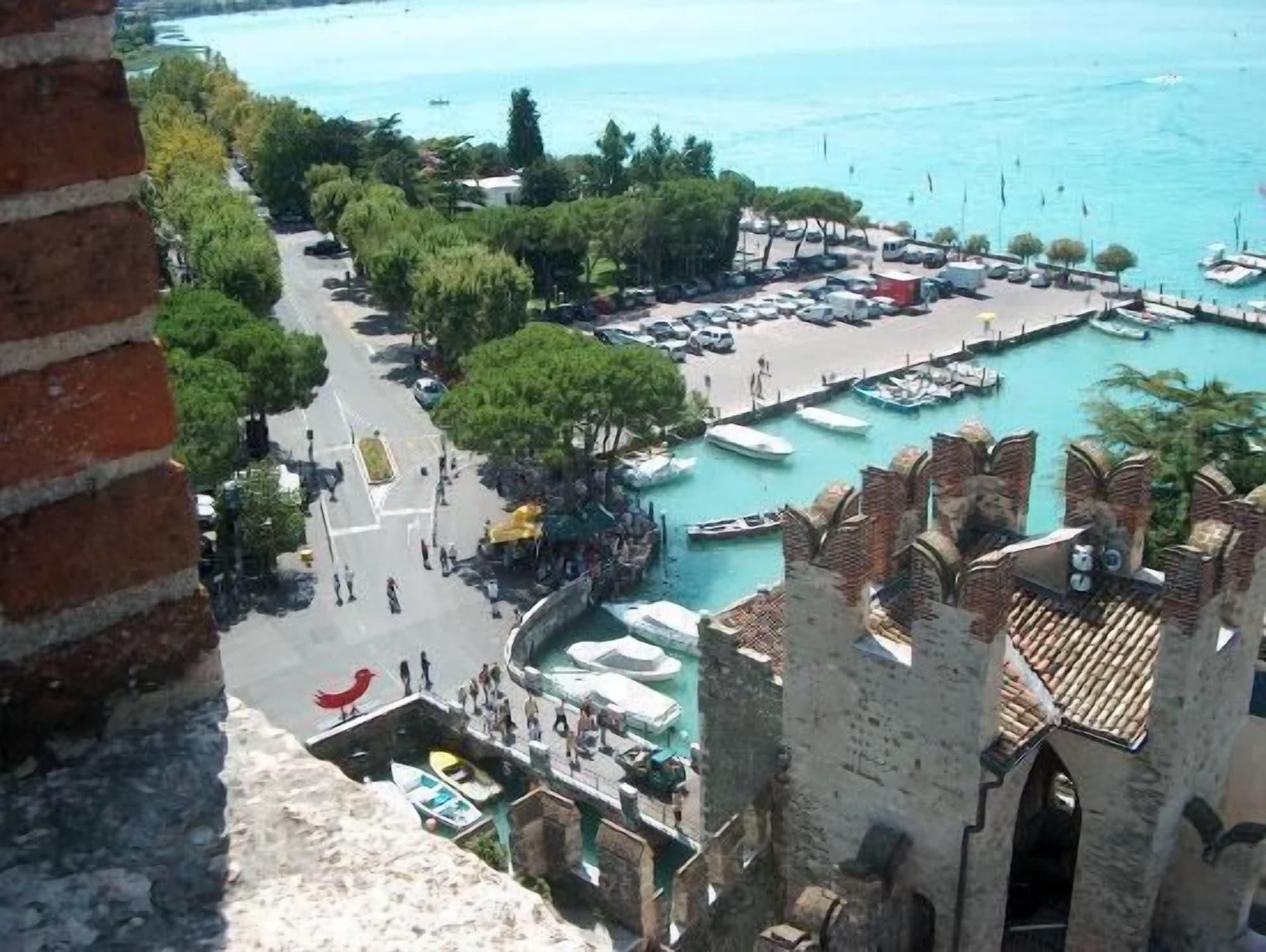 Vista Exterior Hotel Pace