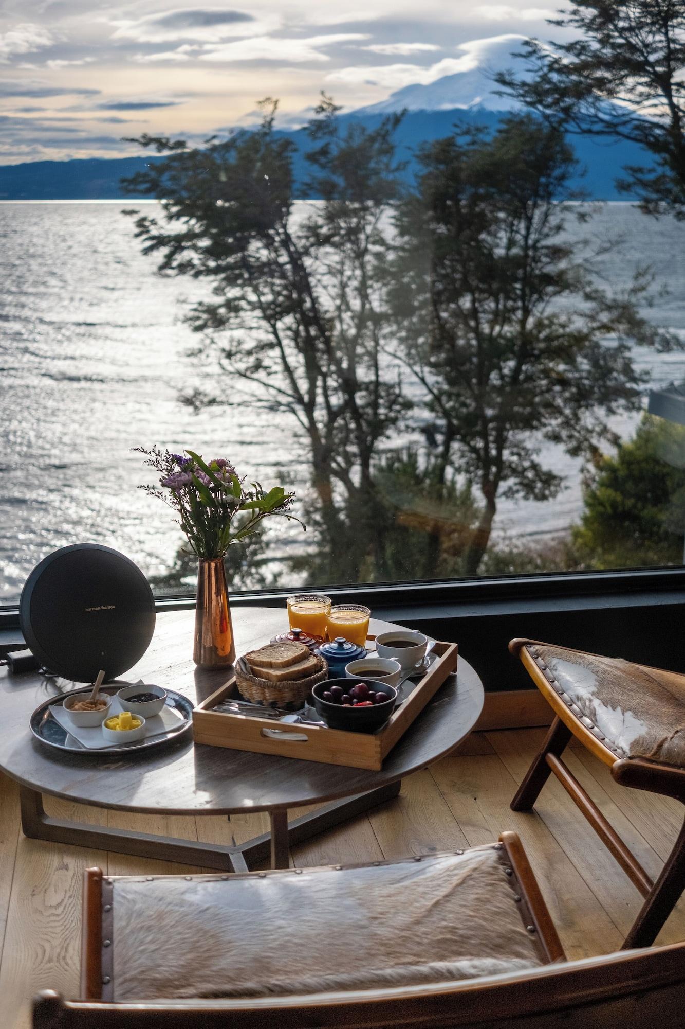 Restaurant Hotel AWA Puerto Varas