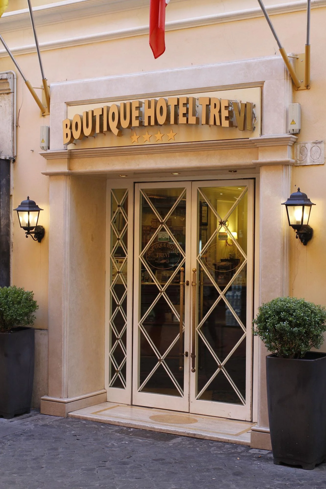 Varios Boutique Hotel Trevi