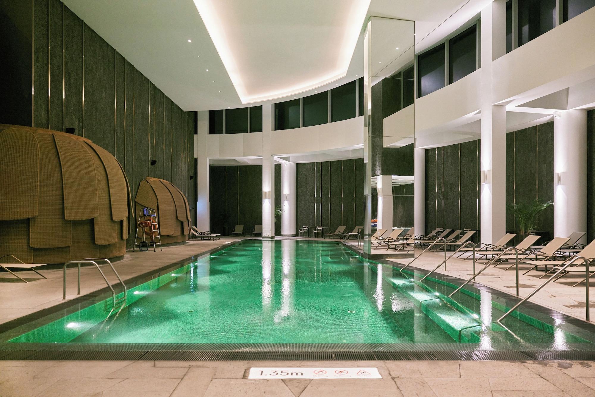 Vista da piscina Grand Hyatt Jeju