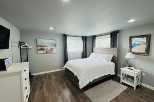 Alquiler Vacacional - Experience Pacific City Beach just a short walk away in your 4-bedroom retreat