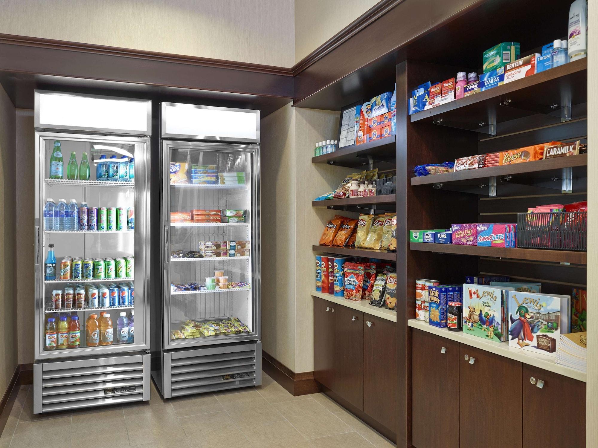 Bar/Salón Homewood Suites by Hilton Halifax-Downtown