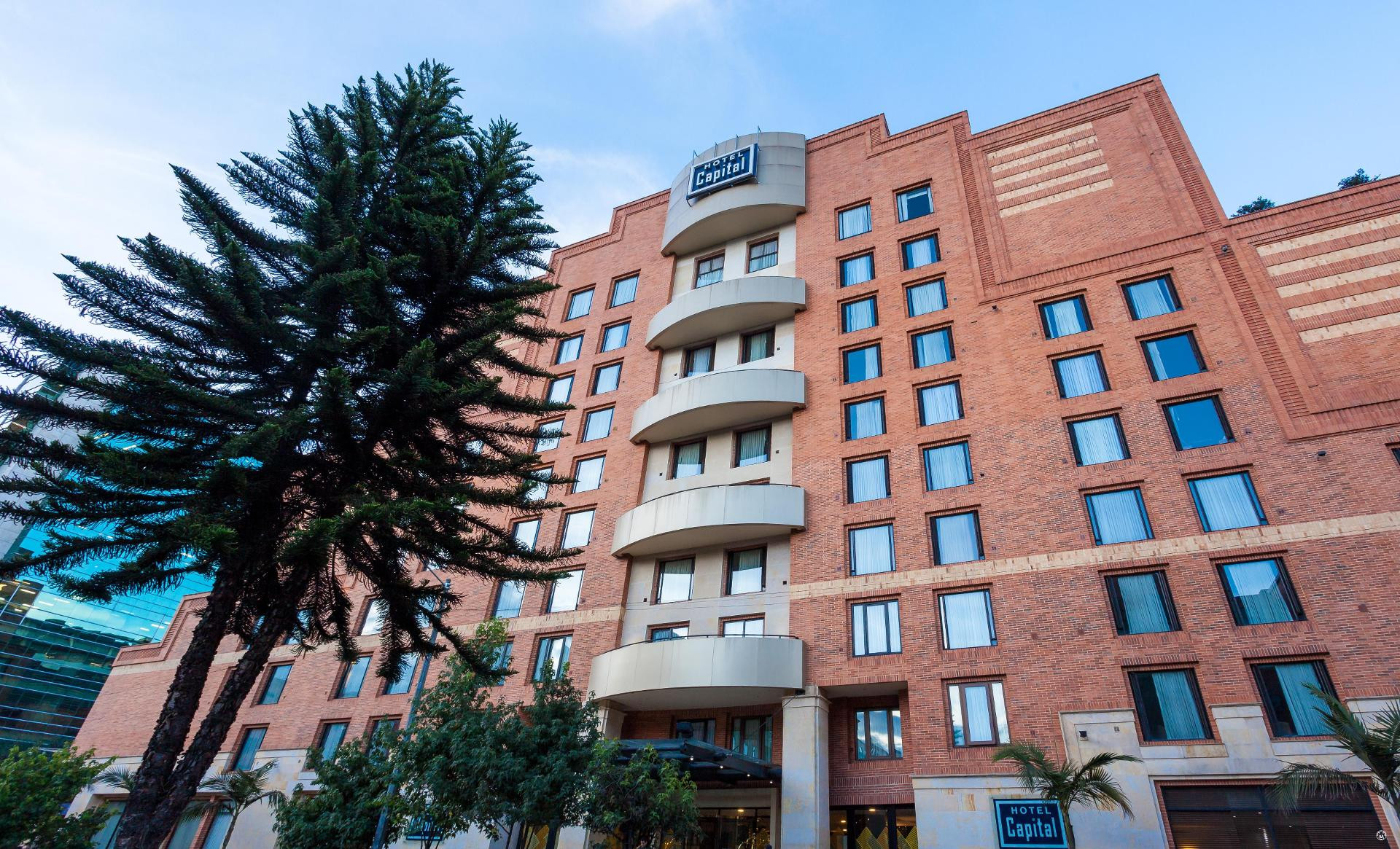 Vista Exterior GHL Hotel Capital