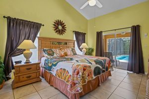 Alquiler Vacacional - VERY CLEAN & SPACIOUS! Pool, Game Room, BBQ, 2 King Masters--Close to Disney!