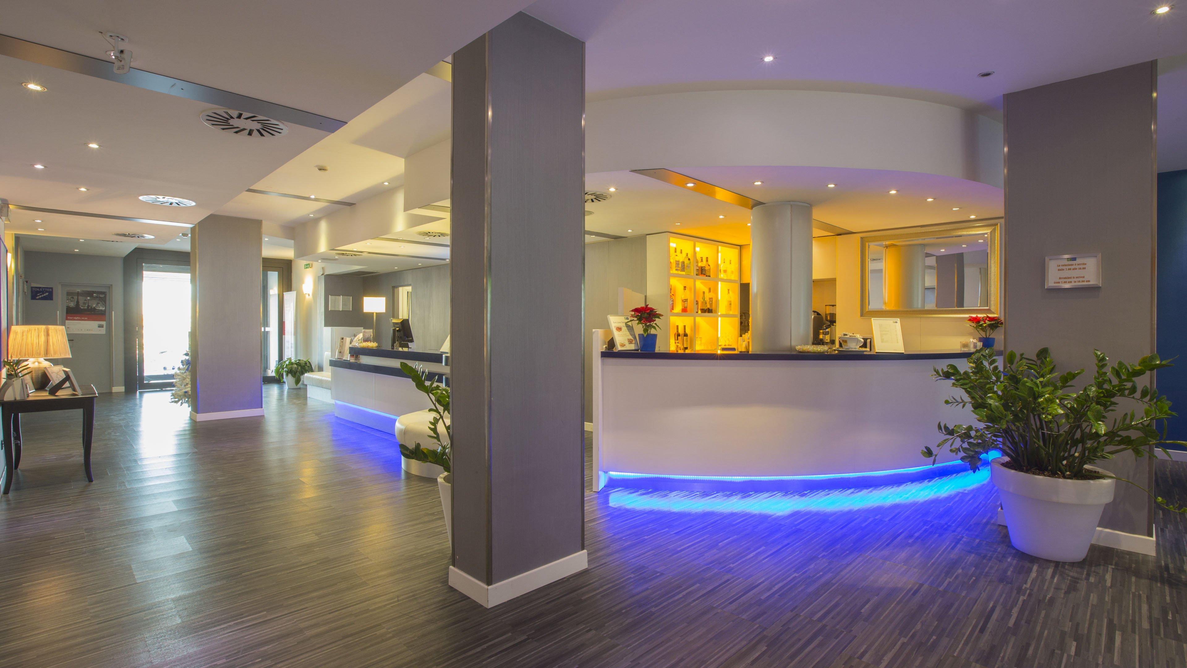 Bar/Salón GP Hotel