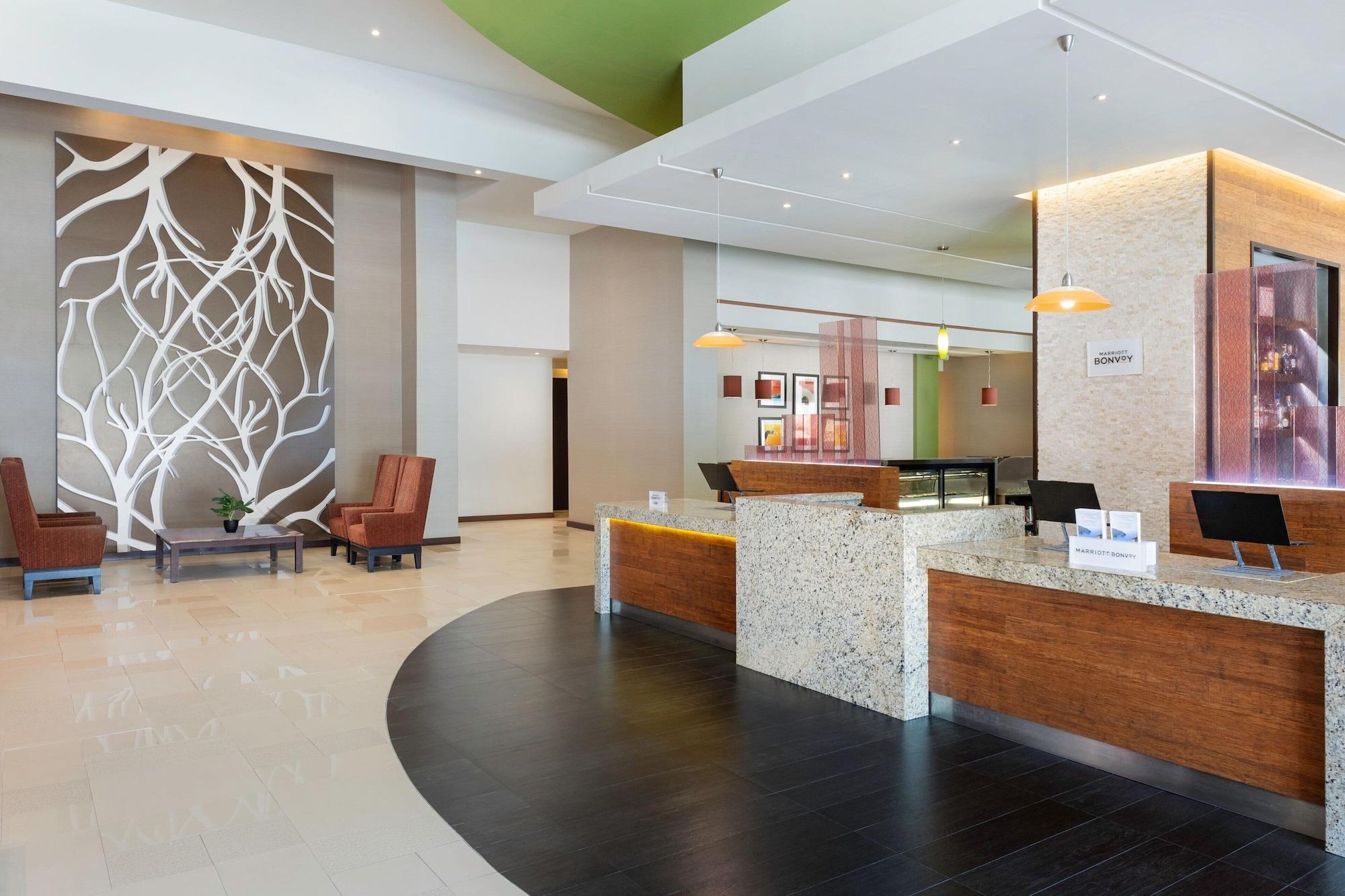 Vista Lobby Courtyard by Marriott Ciudad del Carmen Campeche