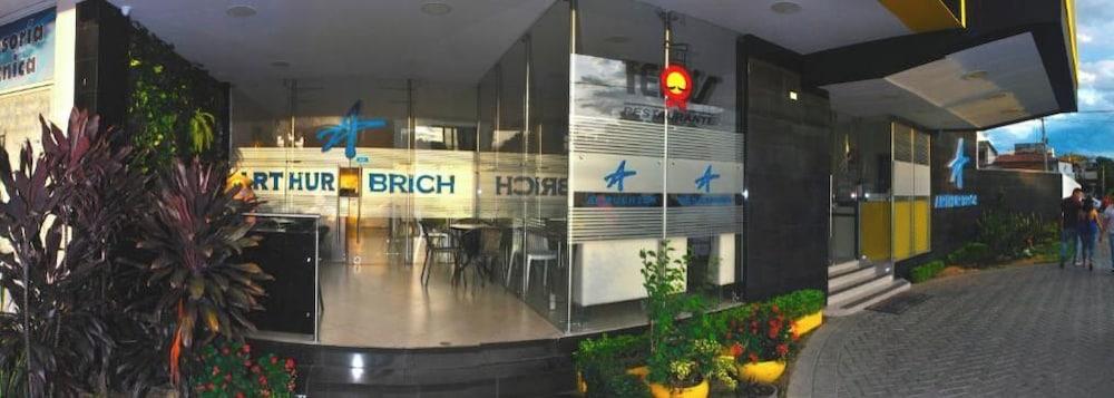 Varios ARTHUR BRICH