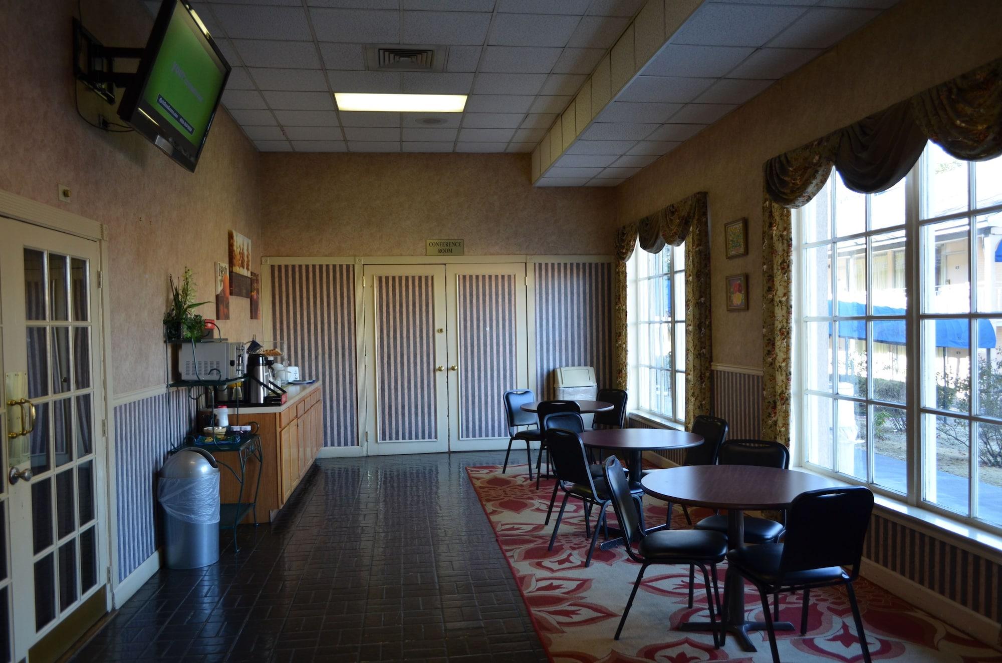 Bar/Salón Travel Inn