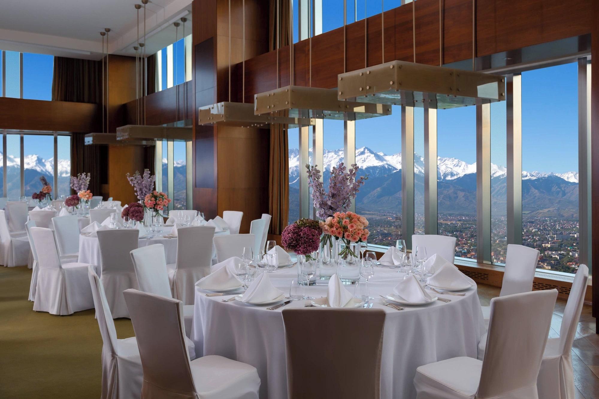 Vista Lobby The Ritz-Carlton, Almaty