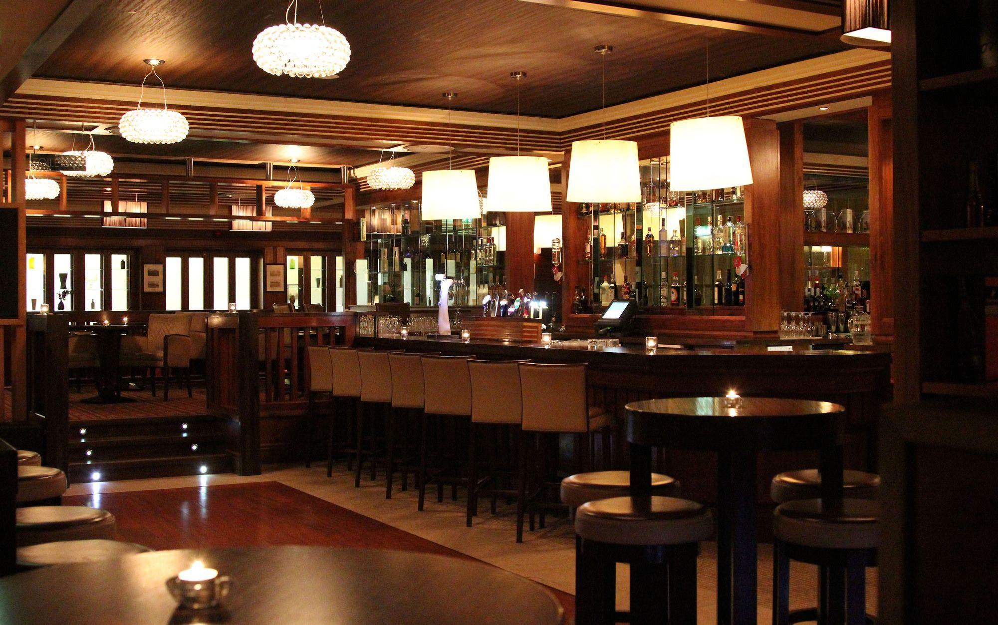 Bar/Salón Clayton Hotel Galway