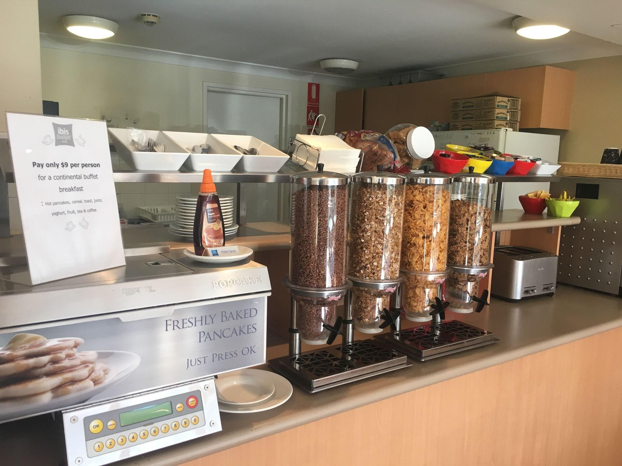 Restaurant ibis budget Casula Liverpool