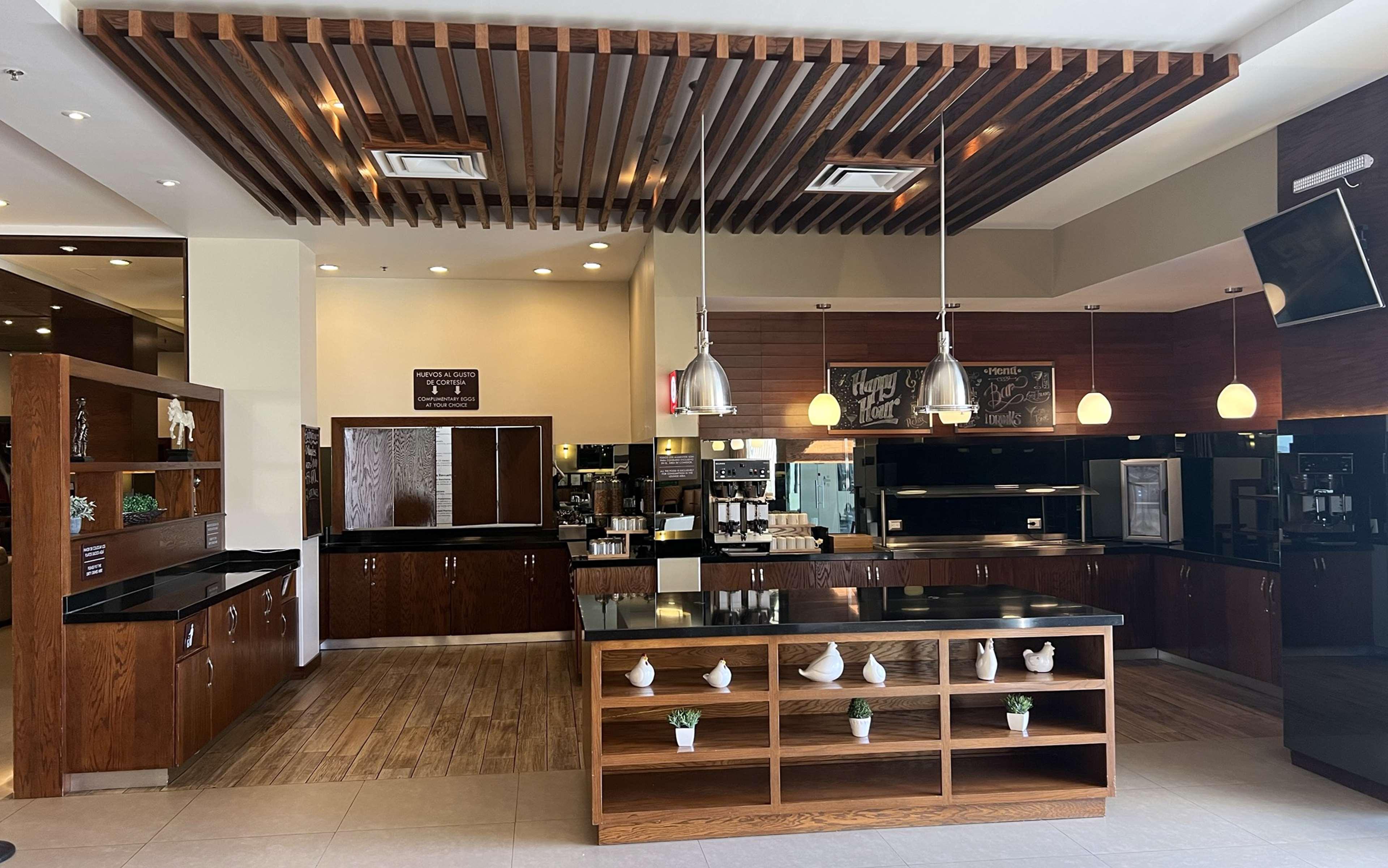 Bar/Salón Best Western Plus Chihuahua Juventud