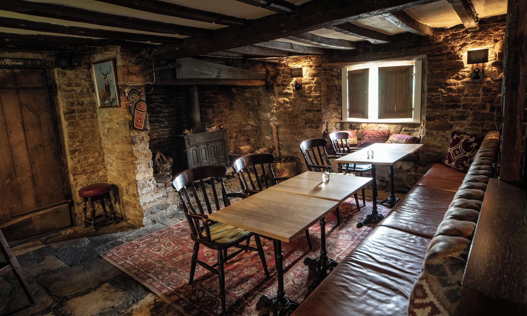 Restaurant The White Horse Inn