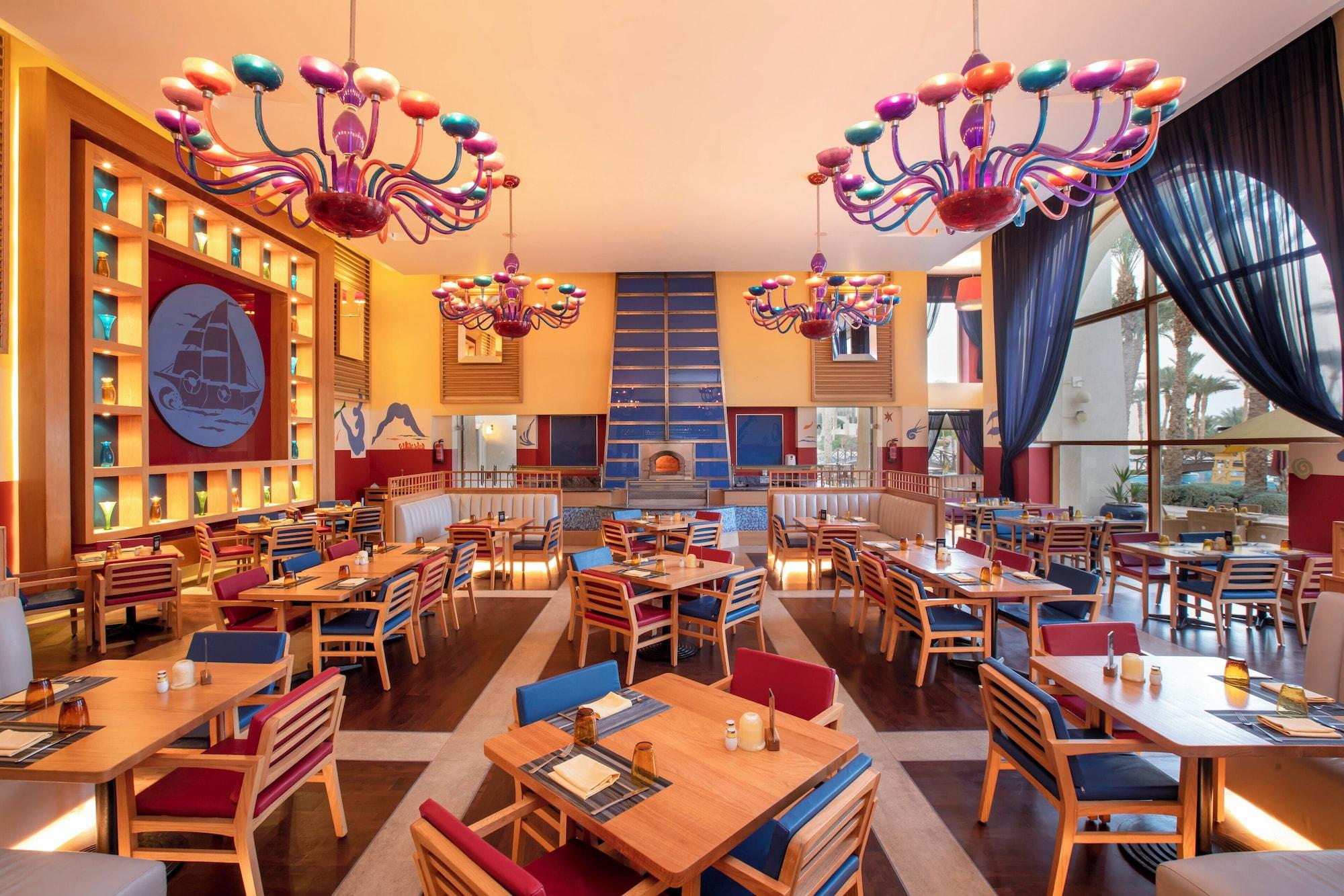 Restaurant Grand Rotana Resort & Spa