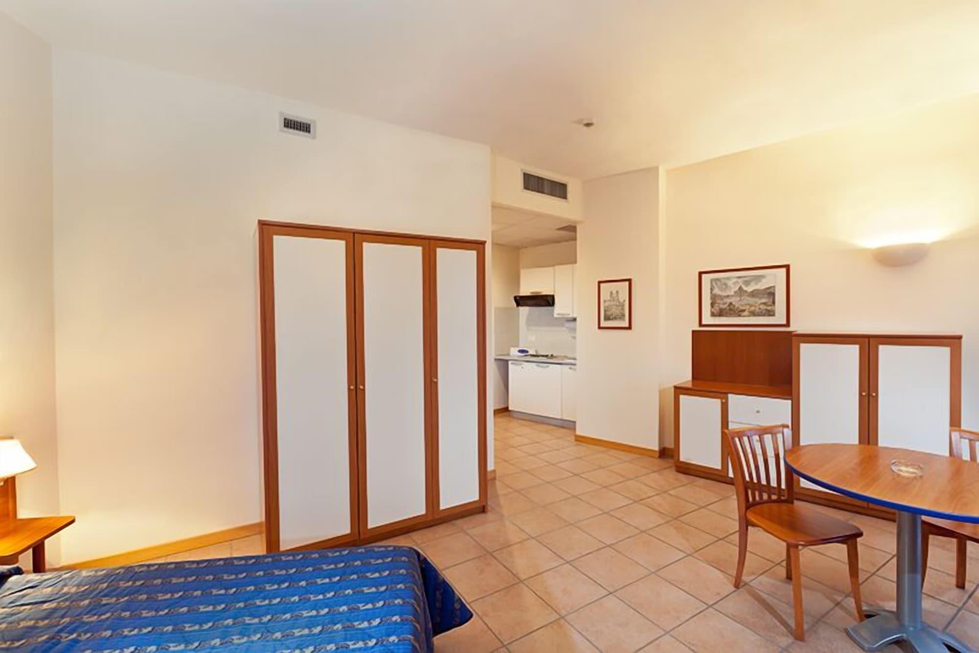 Set de Habitación Parco De Medici Residence Hotel