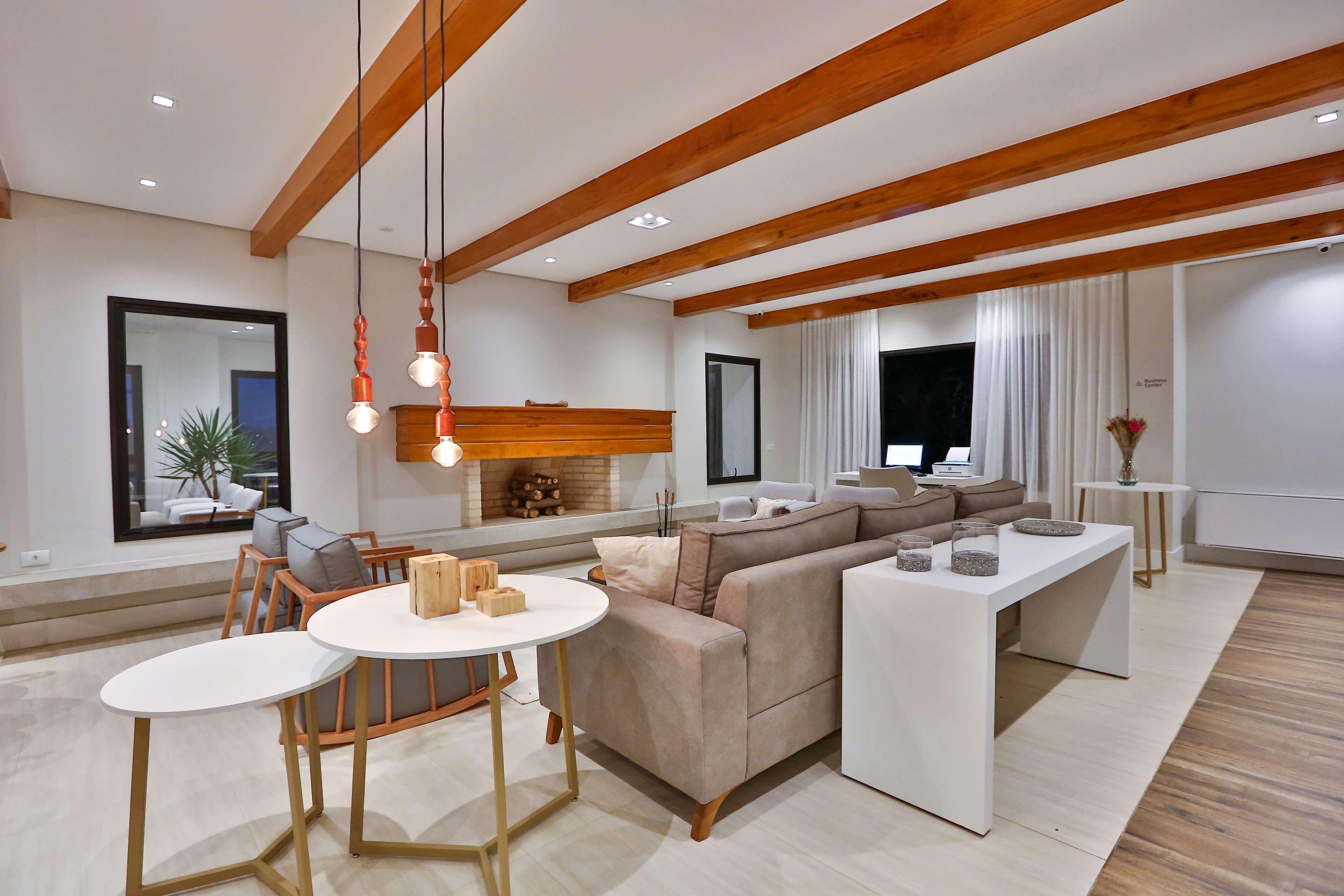 Vista Lobby Carpe Diem Boutique & Spa