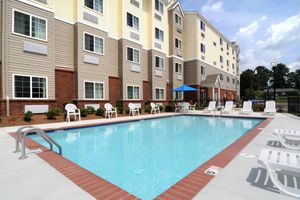 Alojamiento - Microtel Inn & Suites by Wyndham Columbus/Near Fort Moore