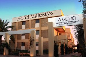 Alojamiento - Hotel Majesty