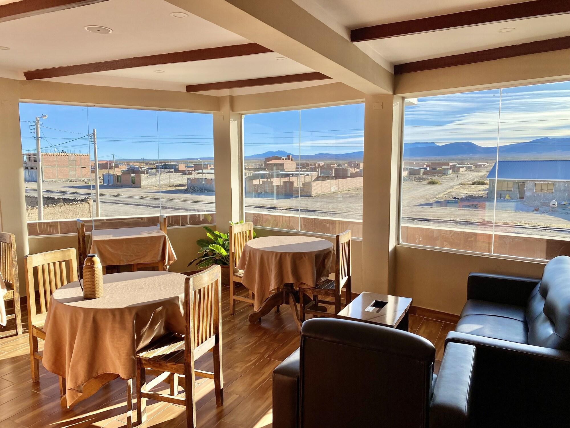 Comodidades del Alojamiento Cómodas Habitaciones de Sal en Uyuni