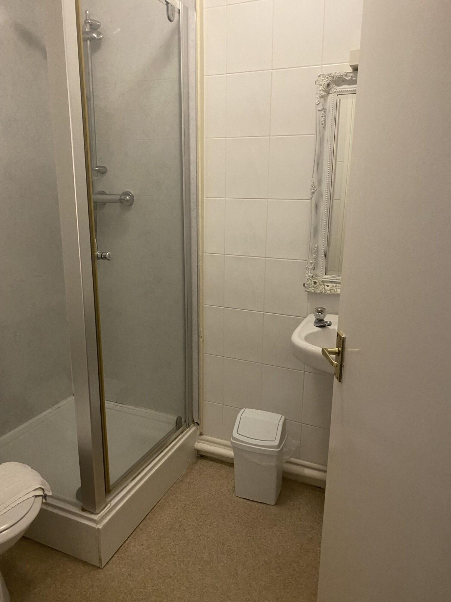 Equipamiento de Habitación Turf Hotel