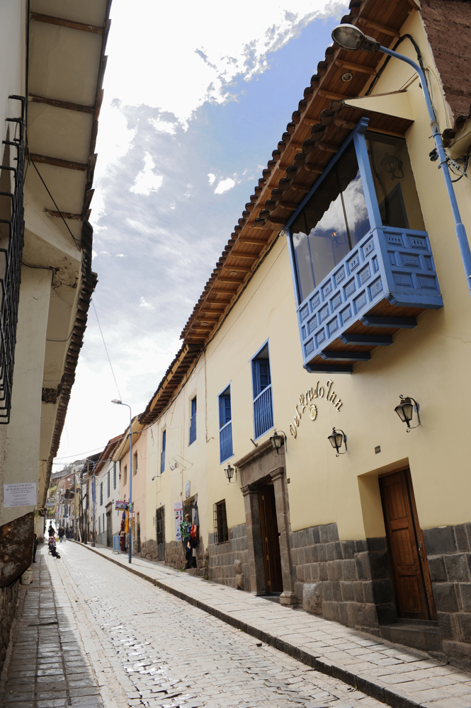 Del Prado Inn by null