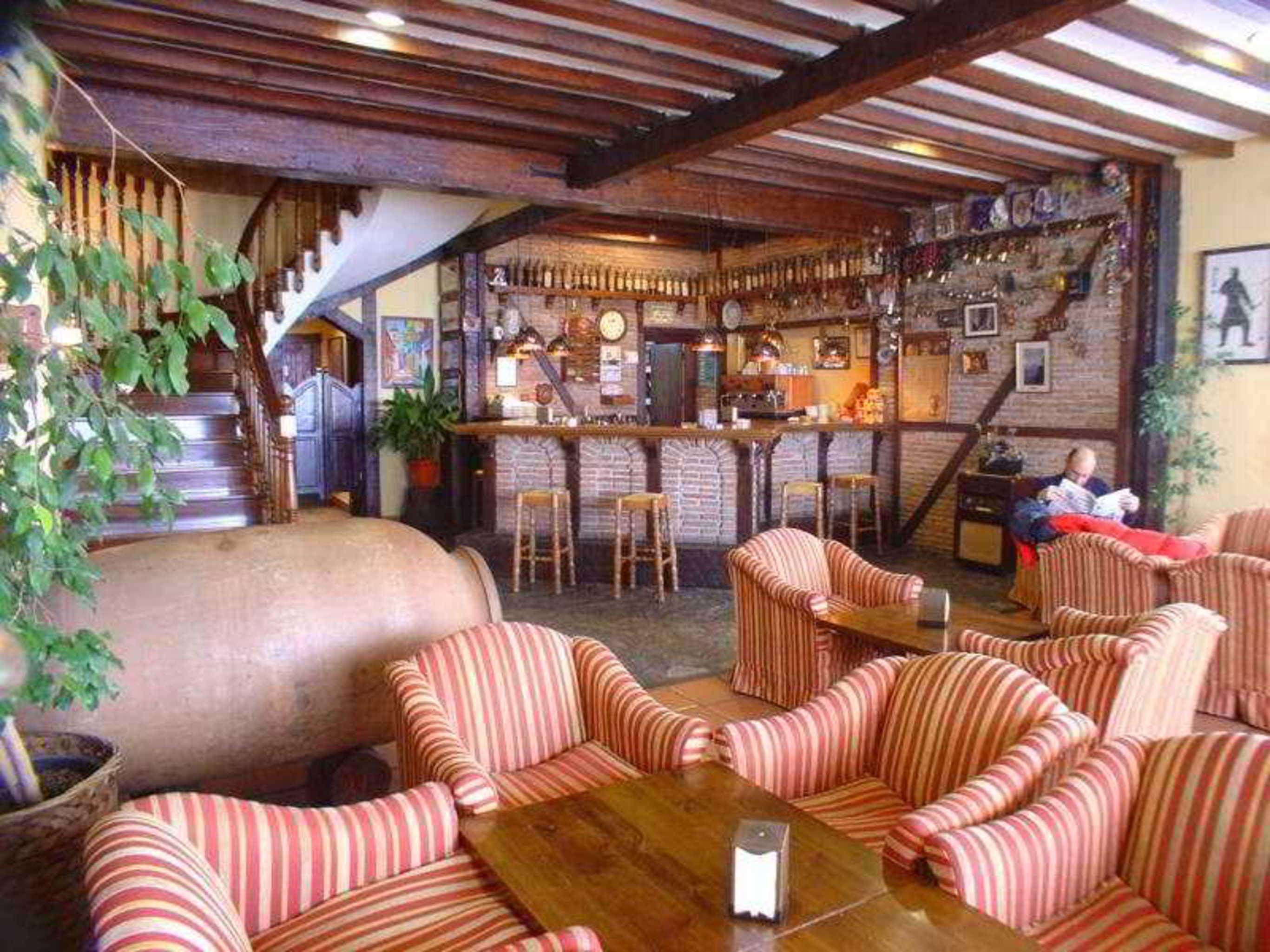 Bar/Salón Kenia Nevada