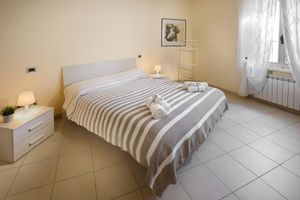 Alquiler Vacacional - Appartamento "Lucca" - Lovely apartment located near the city's train station!!!