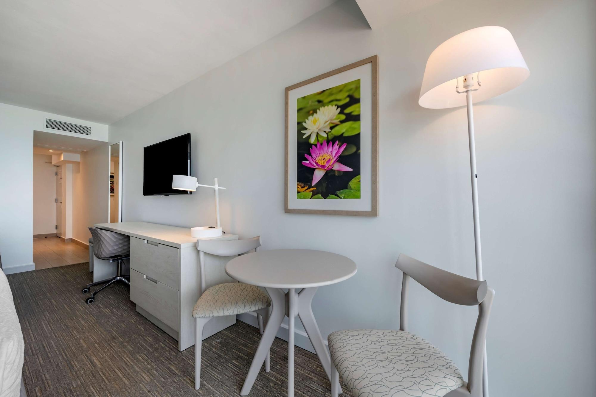 Habitación Condado Palm Inn San Juan, Tapestry Collection by Hilton