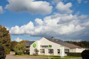 Alojamiento - Campanile NATURE - Saint-Germain-en-Laye