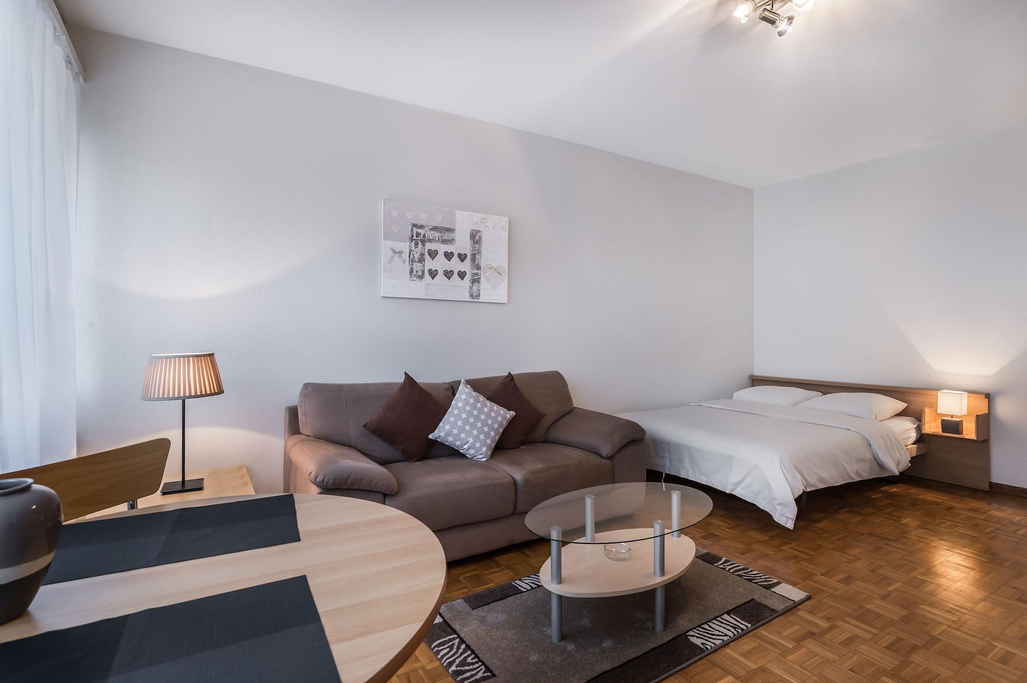 Habitación Athénée 36 by Homenhancement