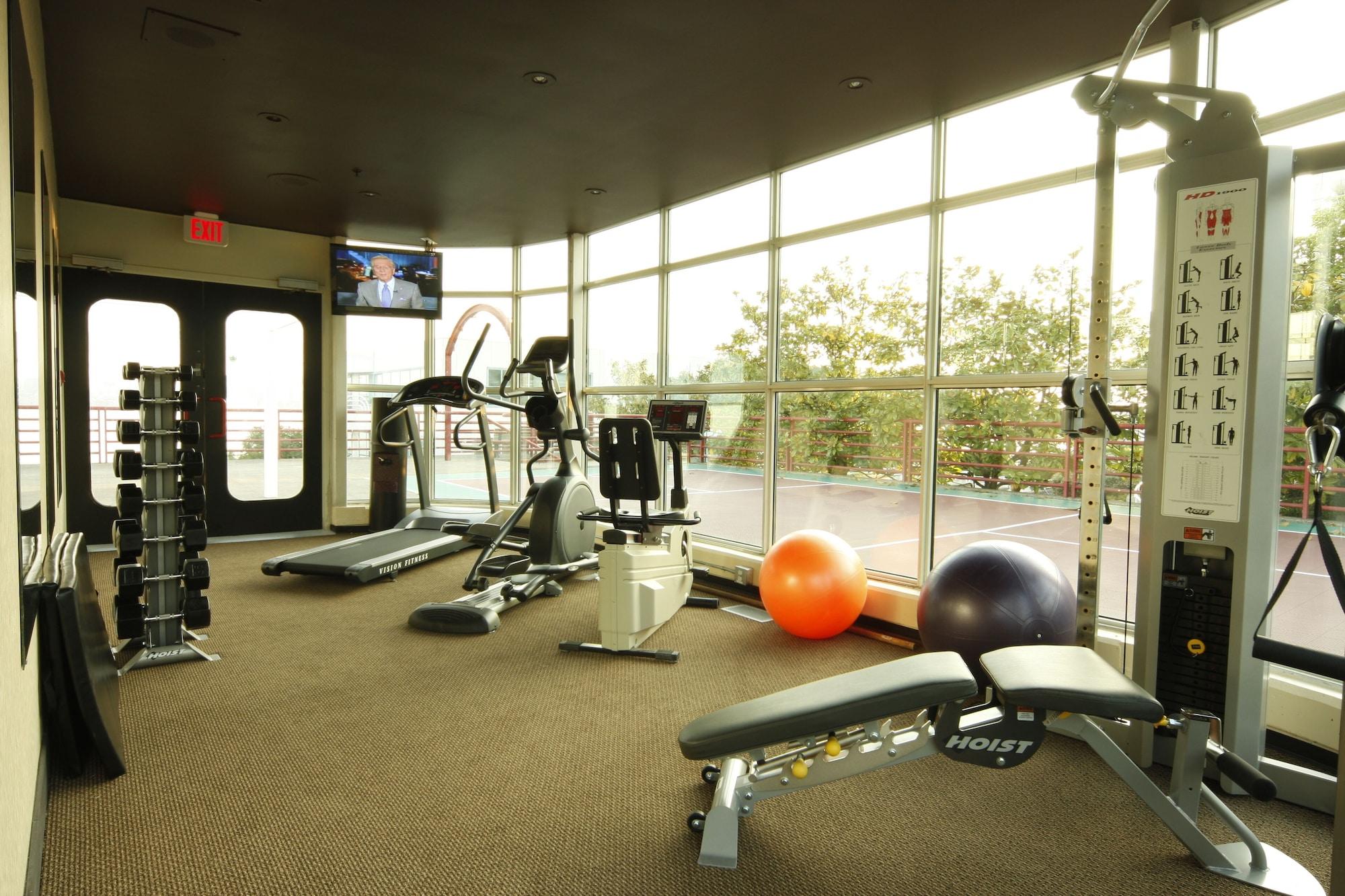 Gimnasio Coast Lonsdale Quay Hotel