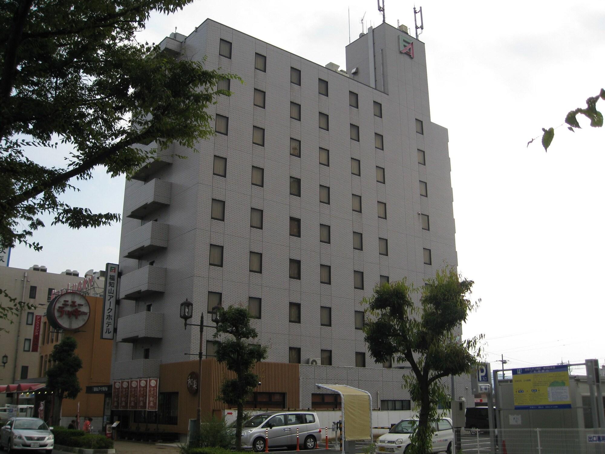 Varios Fukuchiyama Ark Hotel