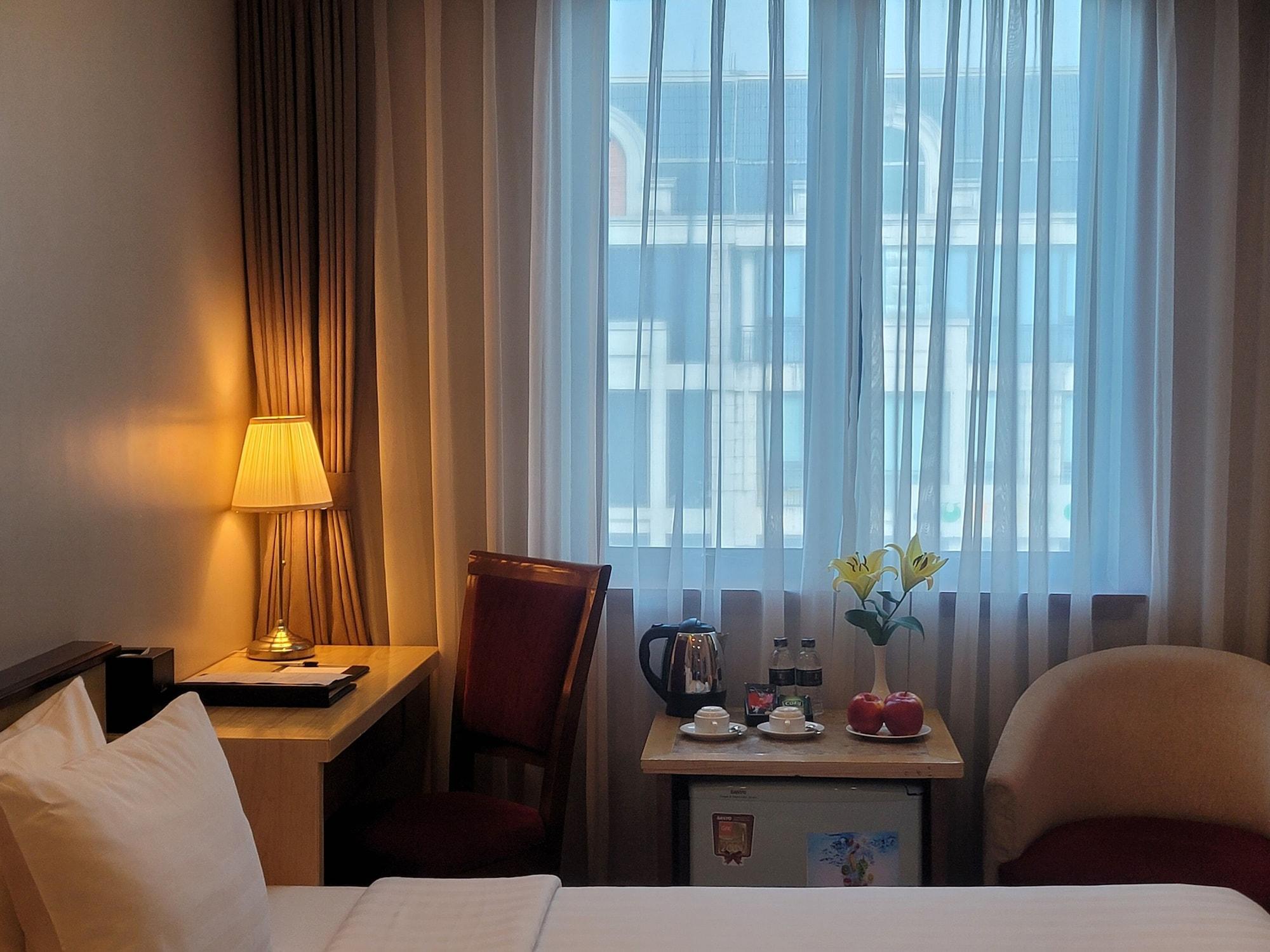 Varios Luxeden Hotel Hanoi