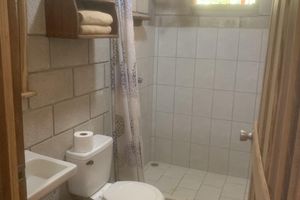 Alojamiento - A rustic lodge surrounded by gardens, in a jungle setting - double Room 1