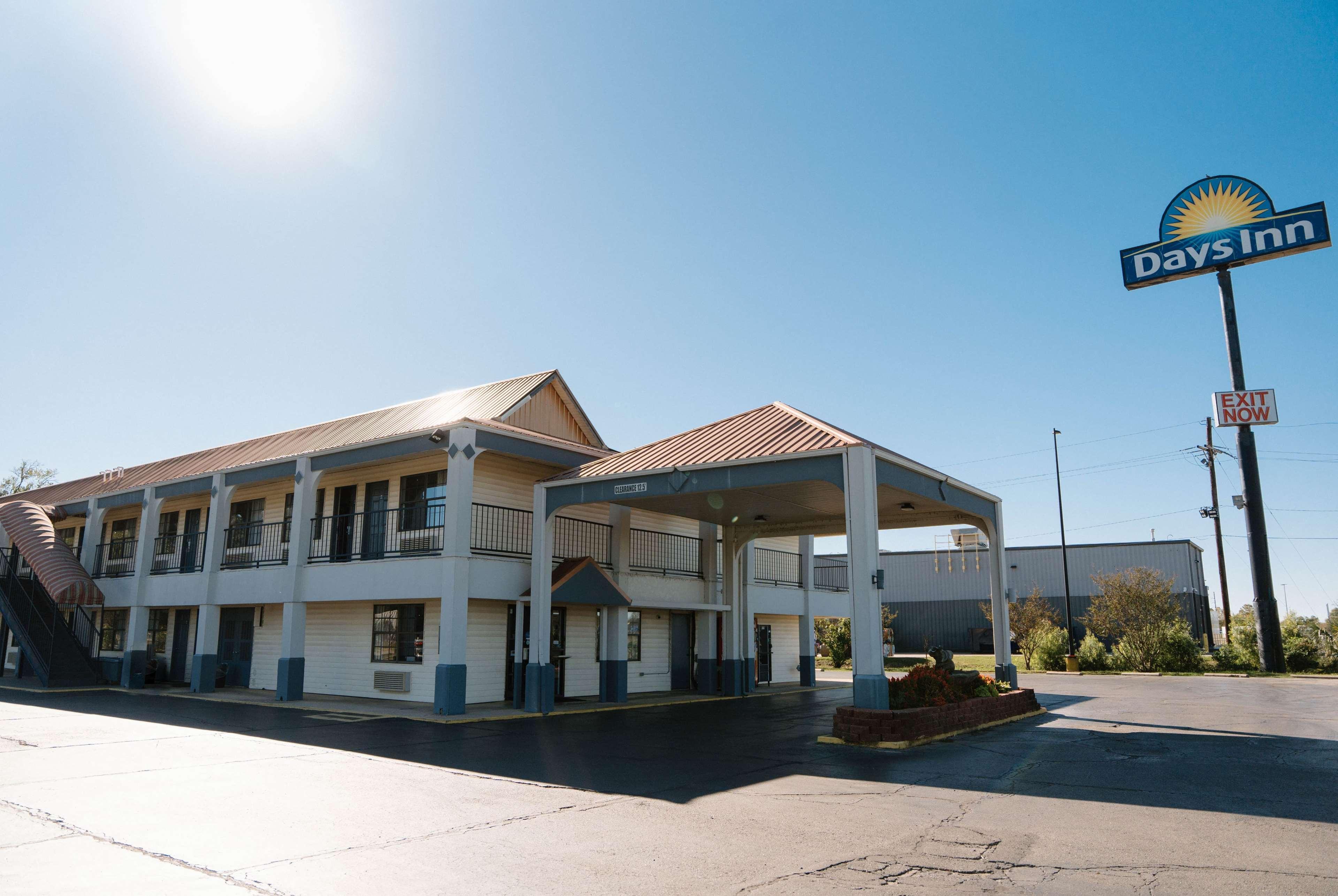 Varios Days Inn by Wyndham Monroe LA
