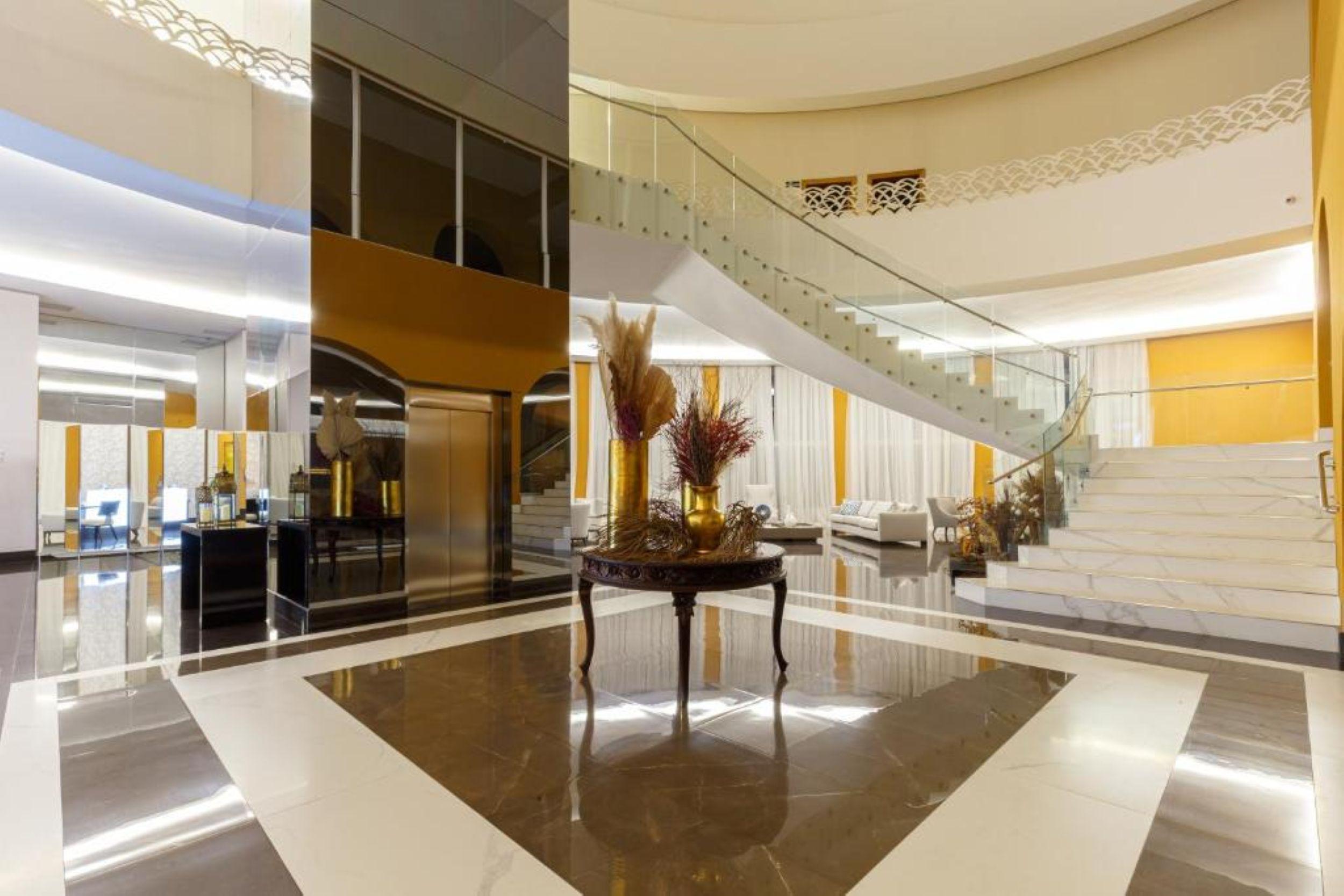 Vista Lobby Blue Tree Daj Resort & Marina