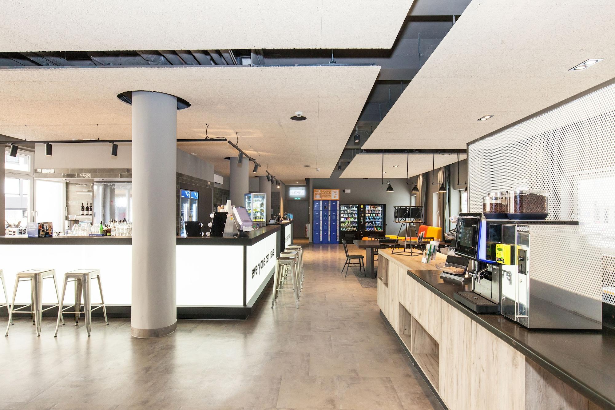 Vista Lobby a&o Nürnberg Hauptbahnhof - Hostel