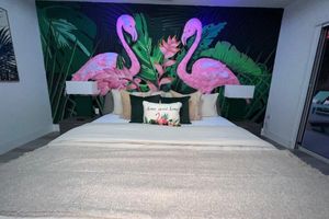 Alquiler Vacacional - Flamingo's Resort  tropical paradise filled with flamingo vibes!!!