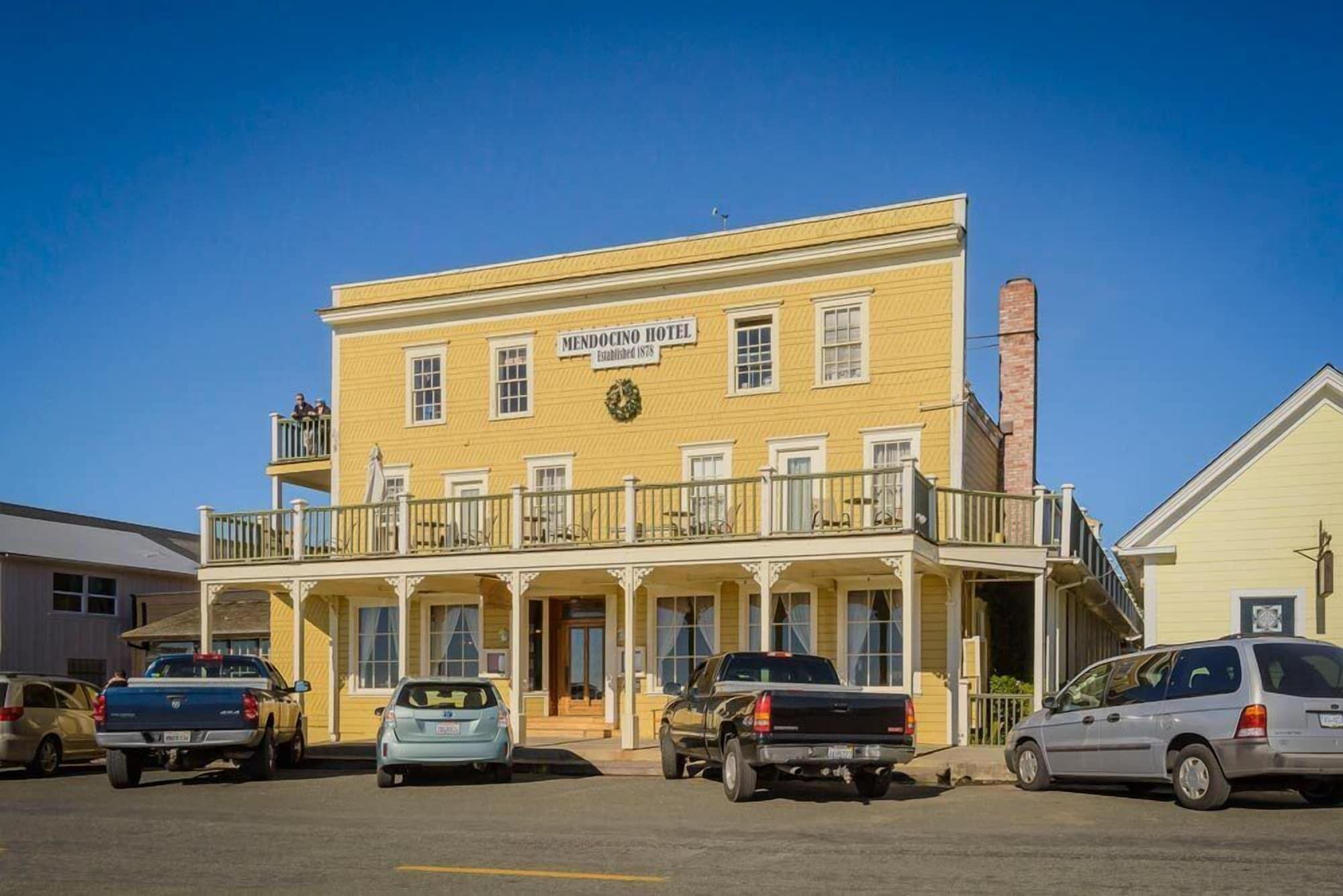 Varios The Mendocino Hotel and Garden Suites