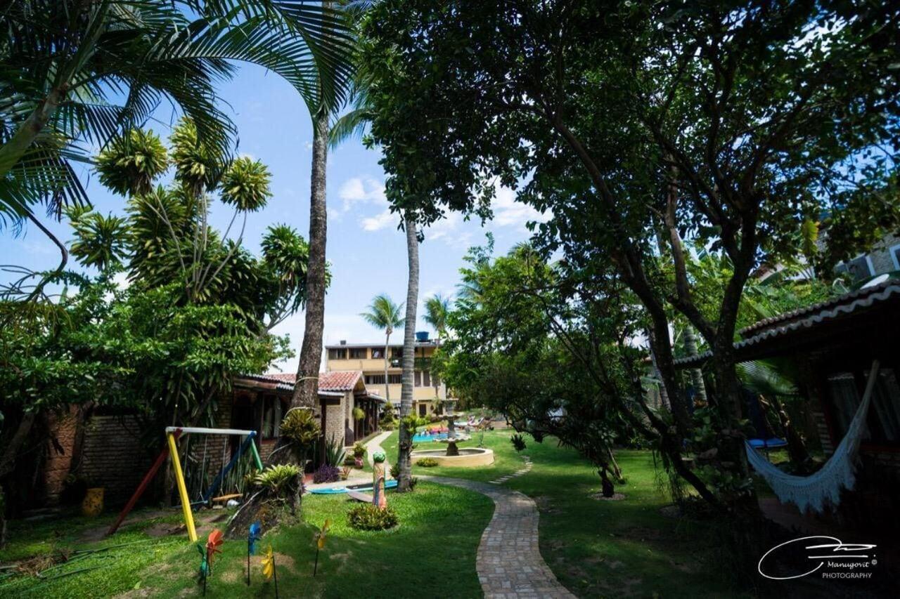 Vista Exterior Pousada Oasis