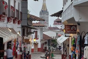 Actividad - Tour a Cuetzalan y zona arqueologica Yohualichan