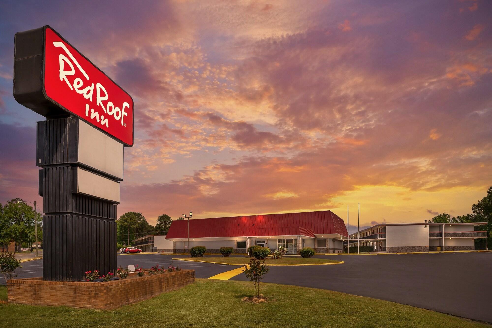 Vista Exterior Red Roof Inn Richmond, VA