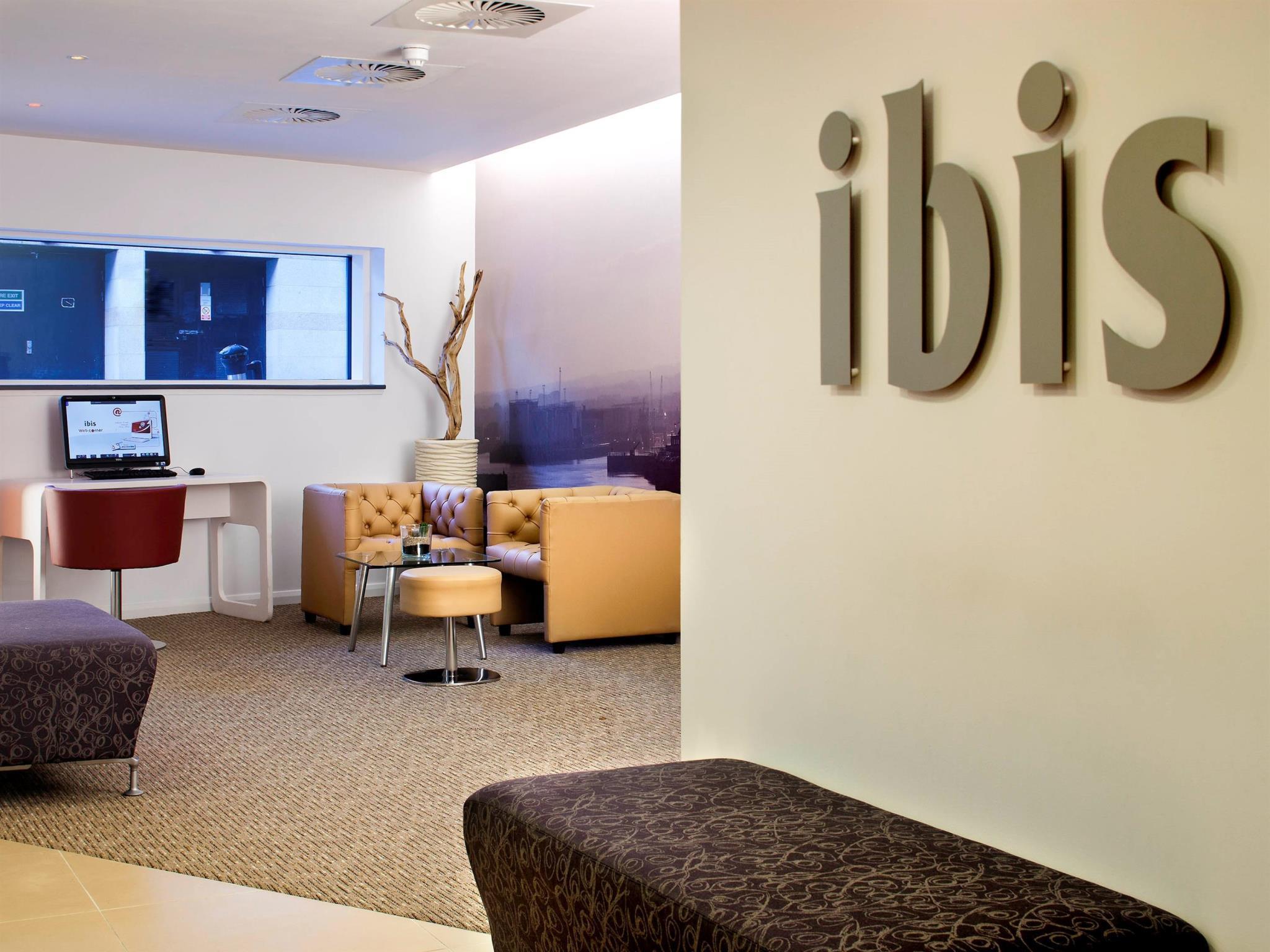 Vista Lobby ibis Aberdeen Centre - Quayside